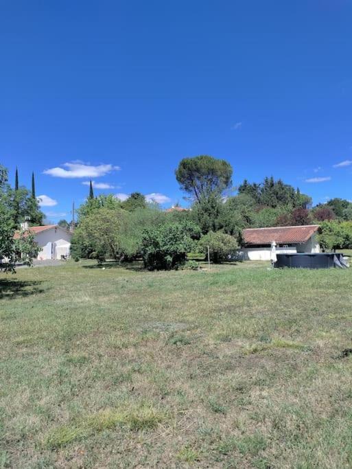Chez Chapelle In The Heart Of The Gascony With Pool And Hot Tub Apartment Auch Ngoại thất bức ảnh