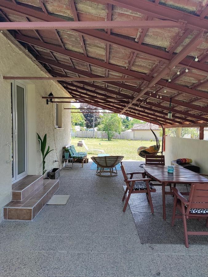 Chez Chapelle In The Heart Of The Gascony With Pool And Hot Tub Apartment Auch Ngoại thất bức ảnh